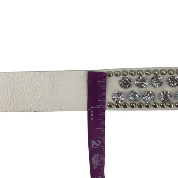 Bongo Women's White Polyurethane Adjustable Studded Buckle Belt Size Medium - Picture 8 of 10